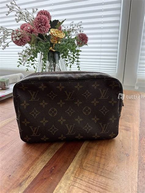 ch louis vuitton|Louis Vuitton necessaire.